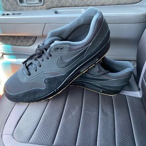 Nike Air Max 1 Premium Shoes Black Gum 17 and 18